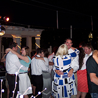 Rooftop Couples love dance - Wight House, Utah